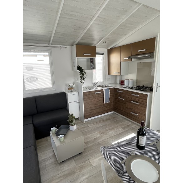 Mobil-home IRM Super Titania – 2 chambres – Isolation 4 saisons – Double vitrage – 8 x 4 m – Occasion 2017 – Image 8